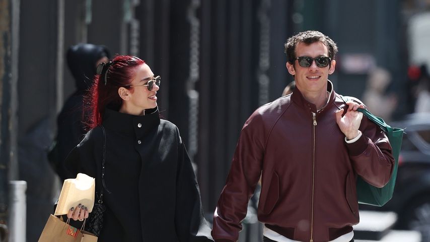 Dua Lipa und Callum Turner, April 2024