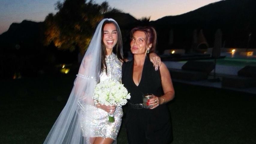 Dua Lipas Mama teilt ein unveröffentlichtes Hochzeitsfoto