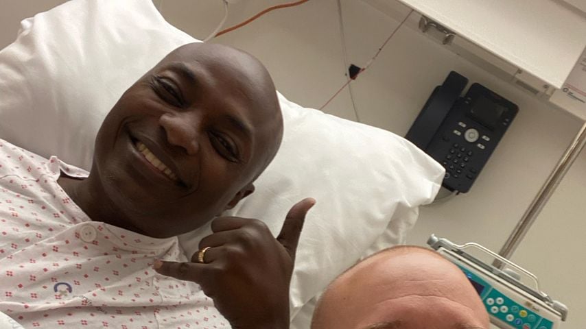 Nierentransplantation: Durek Verrett teilt Krankenhausfoto