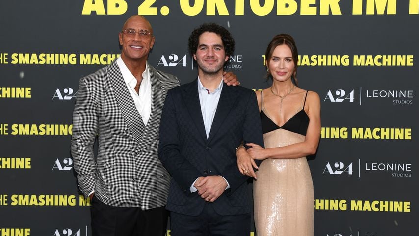 Dwayne Johnson, Benny Safdie und Emily Blunt, September 2025