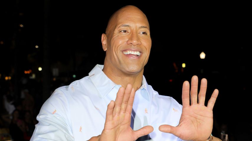 "Baywatch" floppt: Das lässt The Rock nicht auf sich sitzen