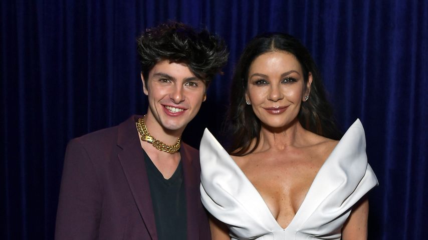 Dylan Douglas und Catherine Zeta-Jones im November 2022