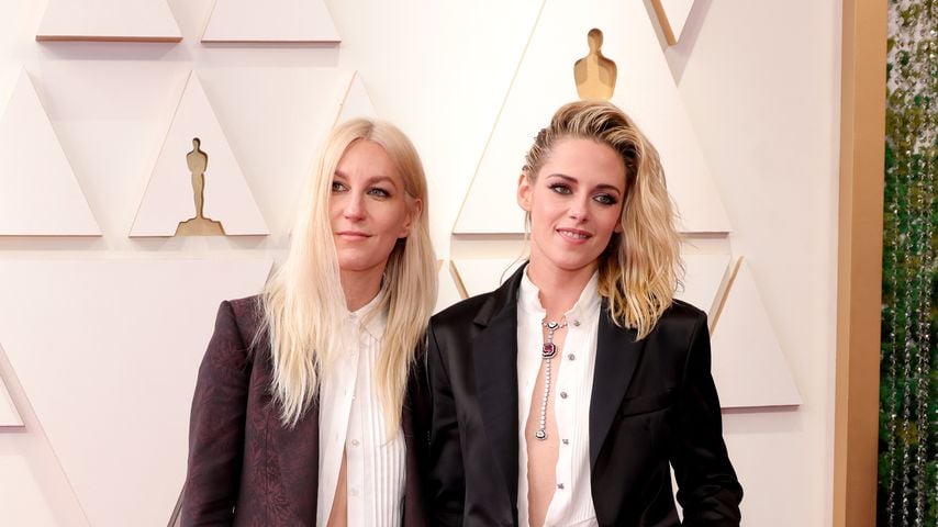 Dylan Meyer und Kristen Stewart bei den Oscars 2022 in Hollywood