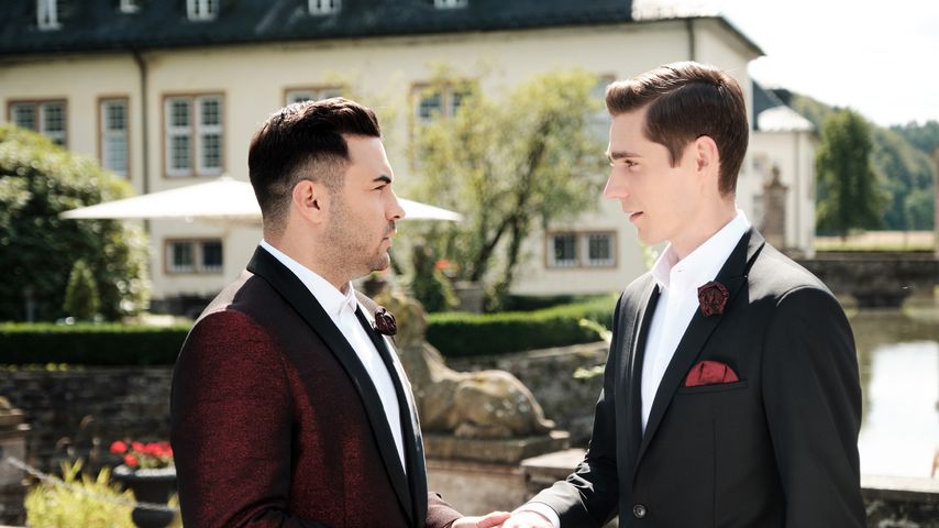 Easy (Lars Steinhöfel) und Ringo (Timothy Boldt) bei ihrer "Unter uns"-Hochzeit