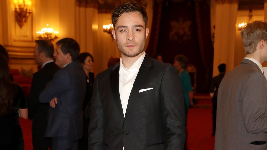 Gossip Girl-Star feiert mit 90210-Schauspielerin