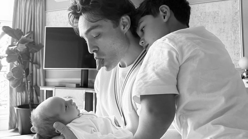 Es Westwick mit seinem Sohn Oscar und Amys Sohn Andreas