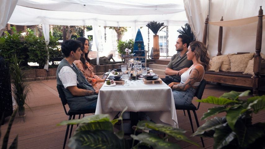 Eda, Isabel, Leander und Melissa bei "Die Bachelorette"