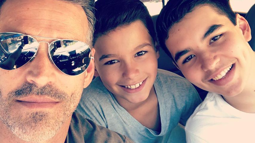 Eddie Cibrian mit seinen Söhnen Jake und Mason