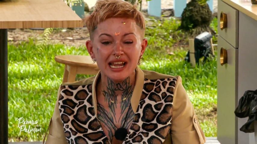 Teller zerstört: Edith rastet bei "Promis unter Palmen" aus