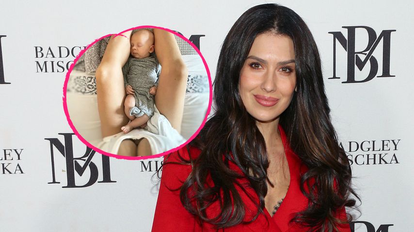 Brust-Selfie: So kuschelt Hilaria Baldwin mit ihrem Baby