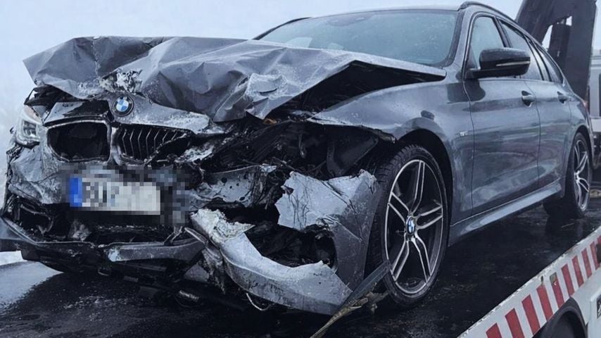 Marteria teilt Bild eines kaputten Autos, April 2026