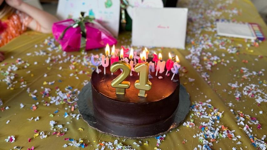 Diane Krugers Kuchen zum 55. Geburtstag von Norman Reedus