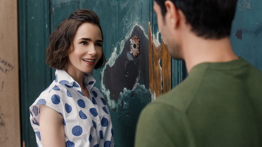 Lily Collins als Emily in Folge 4 der fünften Staffel "Emily in Paris"