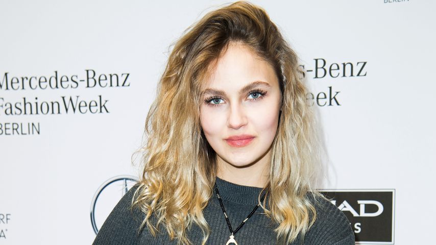 Verdächtig! Hat Ex-GNTM-Elena Carrière einen neuen Freund?