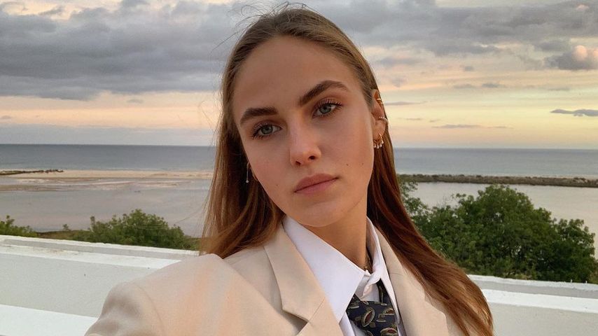 Elena Carrière, Influencerin