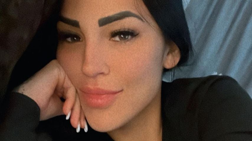 Elena Miras, Influencerin