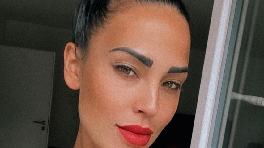 Elena Miras, Influencerin