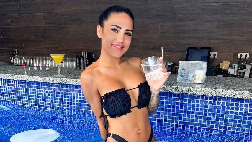Elena Miras, Influencerin