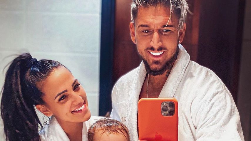 Elena Miras und Mike Heiter mit ihrer Tochter Aylen