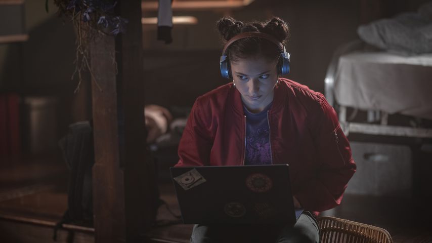 Elisha Applebaum als Musa in "Fate: The Winx Saga"