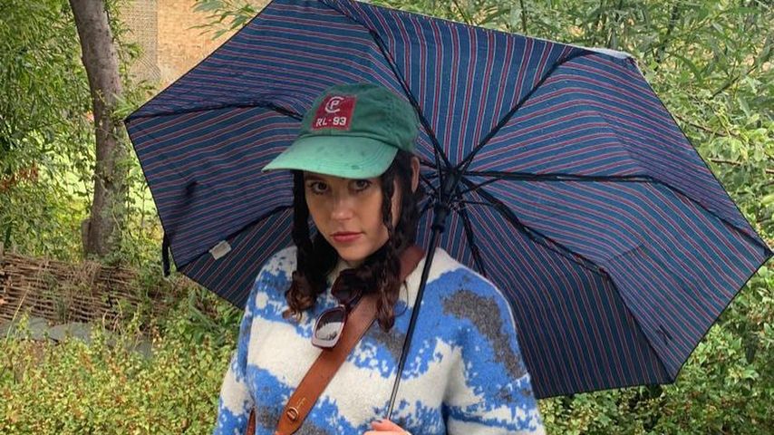 Eliza Doolittle genießt Spaziergang mit Baby und Freund