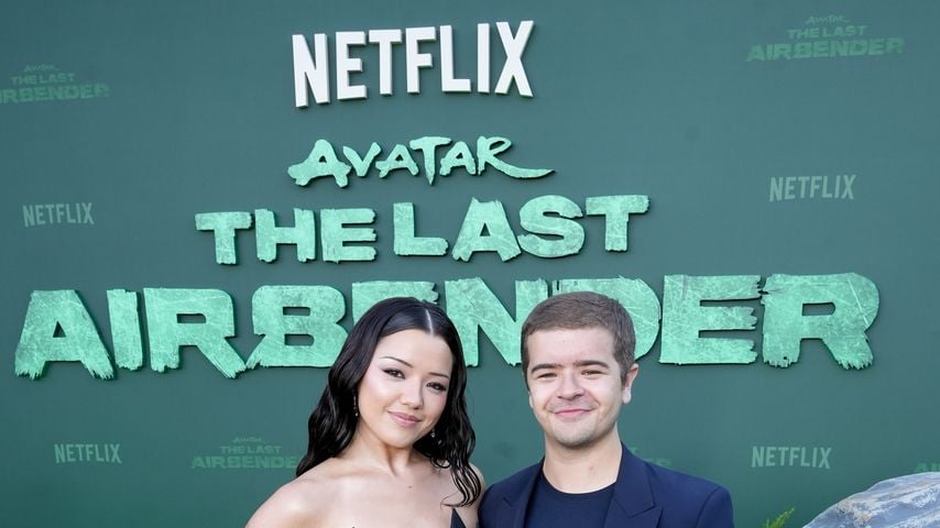 Gaten Matarazzo zeigt sich mit Freundin Elizabeth Yu