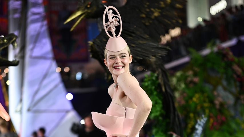 Elle Fanning besucht das britische Fan-Screening von "The Hunger Games: Sunrise On The Reaping" in London