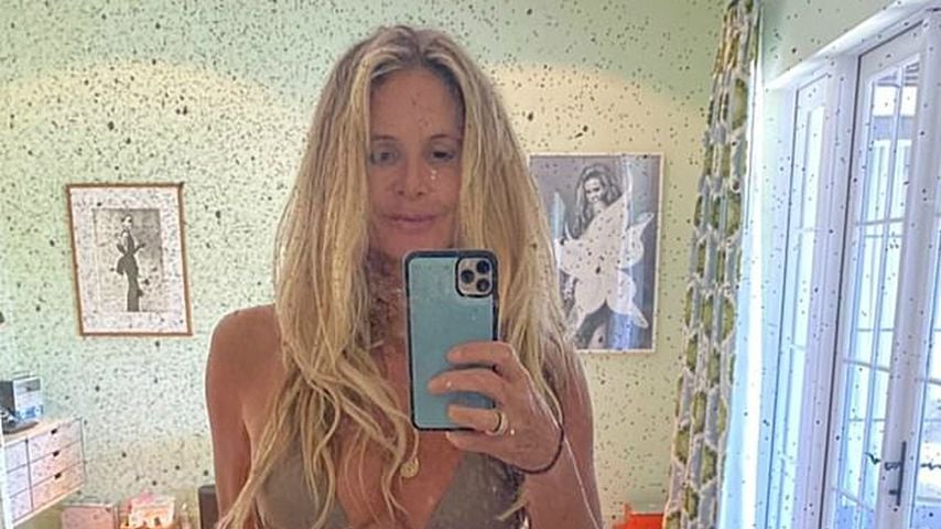 Elle MacPherson (56) zeigt ihren Mega-Body in Mikro-Bikini