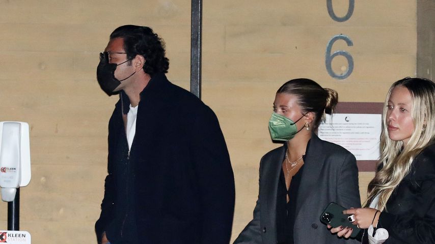 Hand in Hand: Hier ist Sofia Richie mit Lover unterwegs
