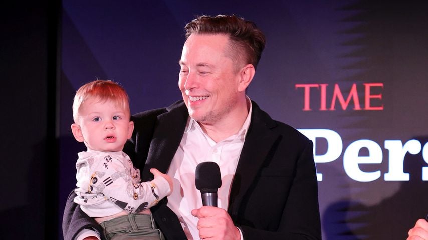 Elon Musk mit seinem Sohn X Æ A-XII im Dezember 2021 in New York City