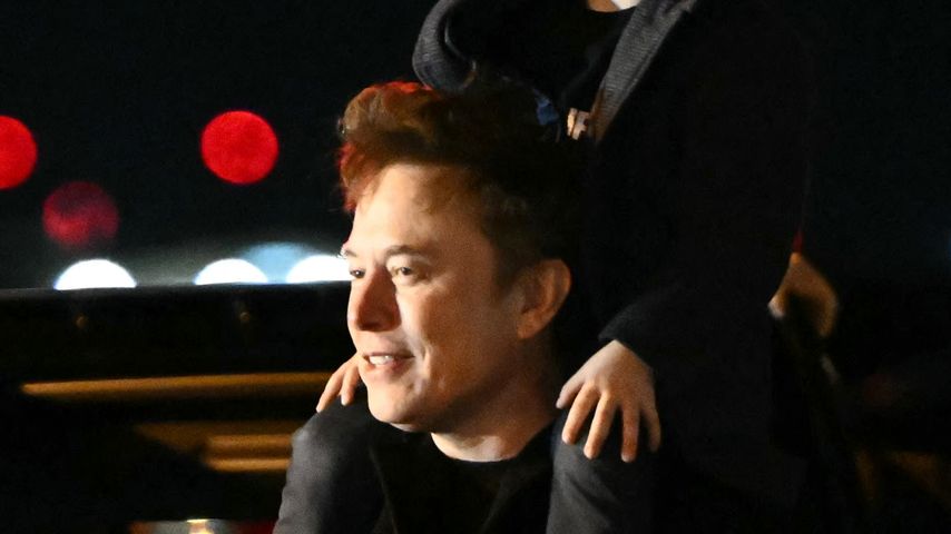 Elon Musk und sein Sohn X, April 2025