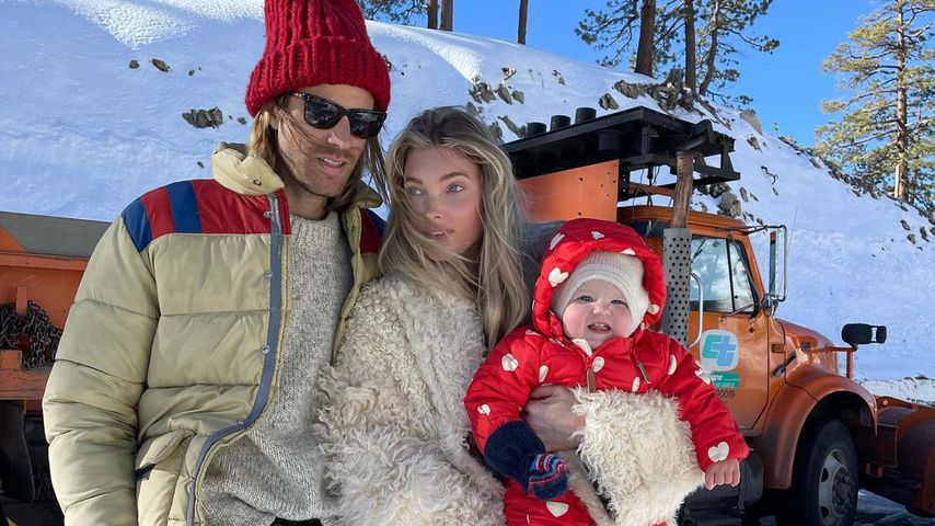 Stylishe Familie! Elsa Hosk mit Freund und Baby im Schnee