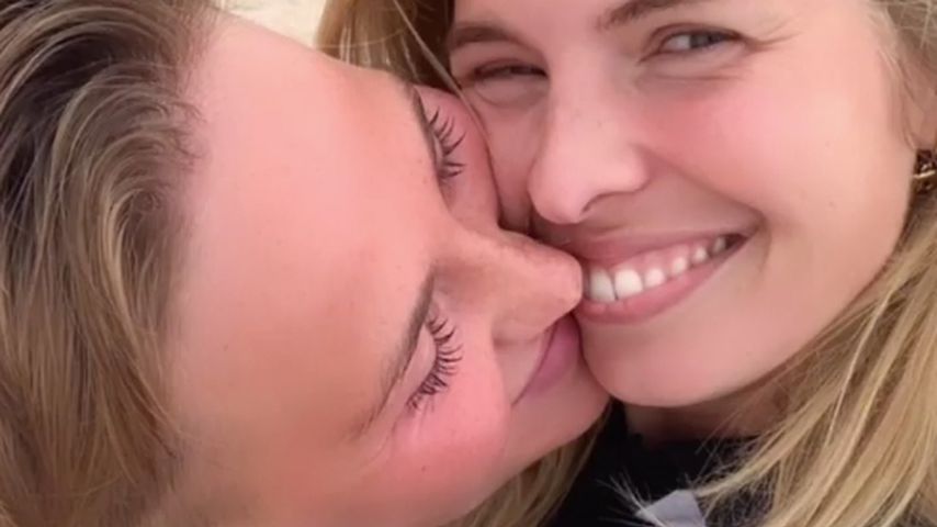 Elsa Louise mit ihrer Freundin Melissa