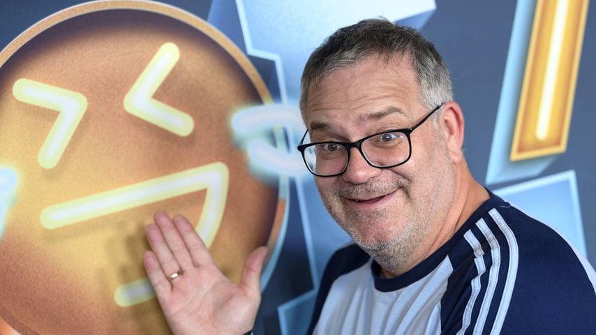 Elton bei der Premiere der 7. Staffel von LOL: Last One Laughing