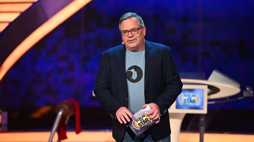 Elton, Moderator