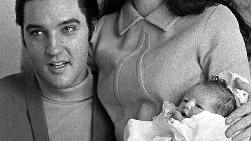 Elvis und Priscilla Presley mit Baby Lisa Marie, 1968