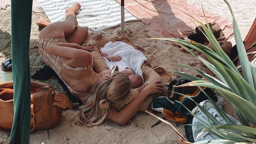 Elyse Knowles mit ihrem Baby, März 2021