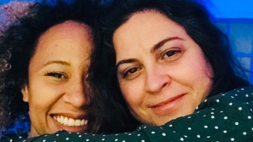Kurz nach Coming-out: Emeli Sandé teilt erstes Pärchenfoto!