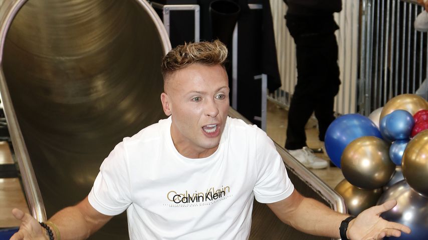 Emil Kusmirek beim Promi-Rutsch-Battle in Hamburg