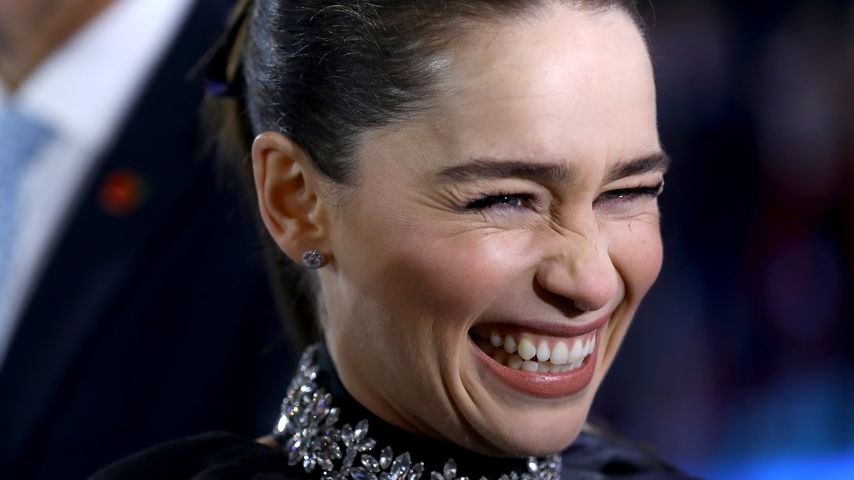 Emilia Clarke hat am "Last Christmas"-Set viel getrunken