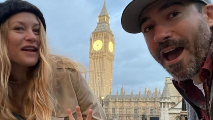 Emilie de Ravin und Eric mit ihren Kindern