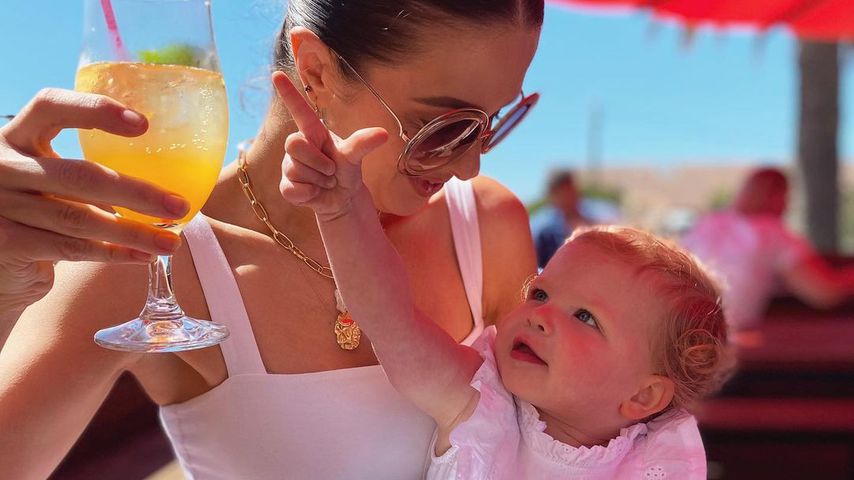 Emily Ghougassian mit ihrer Tochter Laila