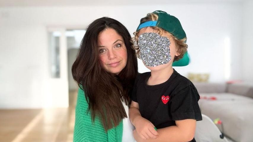 Emily Gierten und Sohn Leo