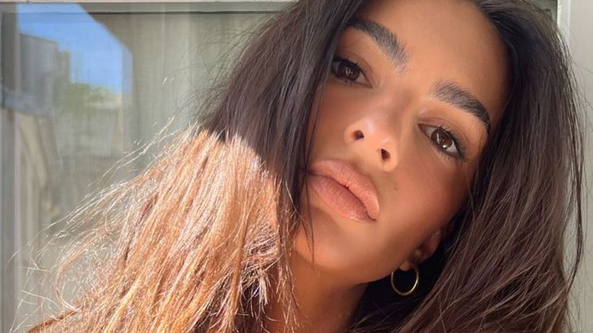 Schon wieder! Emily Ratajkowski zeigt sich komplett nackt