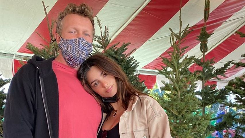 Emily Ratajkowski überrascht mit neuer Babybauch-Aufnahme