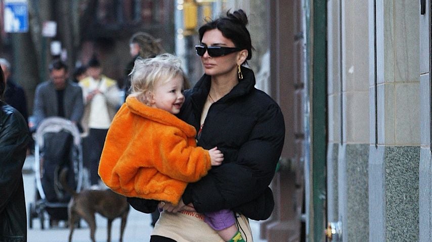 Emily Ratajkowski und ihr Sohn, Februar 2023