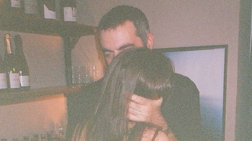 Emily Ratajkowski postet Bilder mit Romain Gavras im Februar 2026