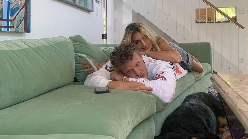Emily Ratajkowski, Sebastian Bear-McClard und ihr Hund Colombo im Juli 2020