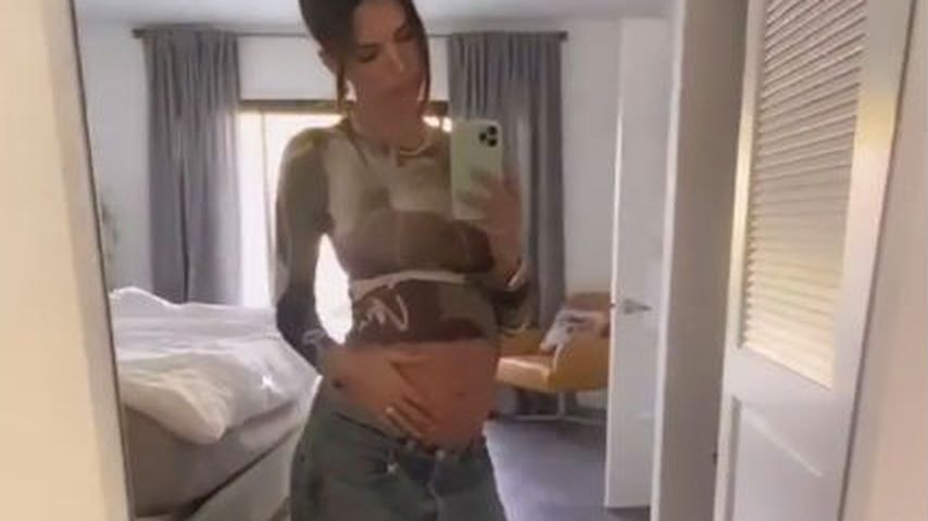 Emily Ratajkowskis Babybauch im Dezember 2020