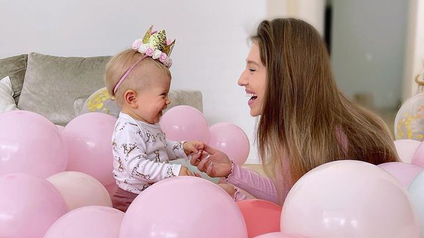 Bibi Claßen total stolz: Tochter Emily wird ein Jahr alt!